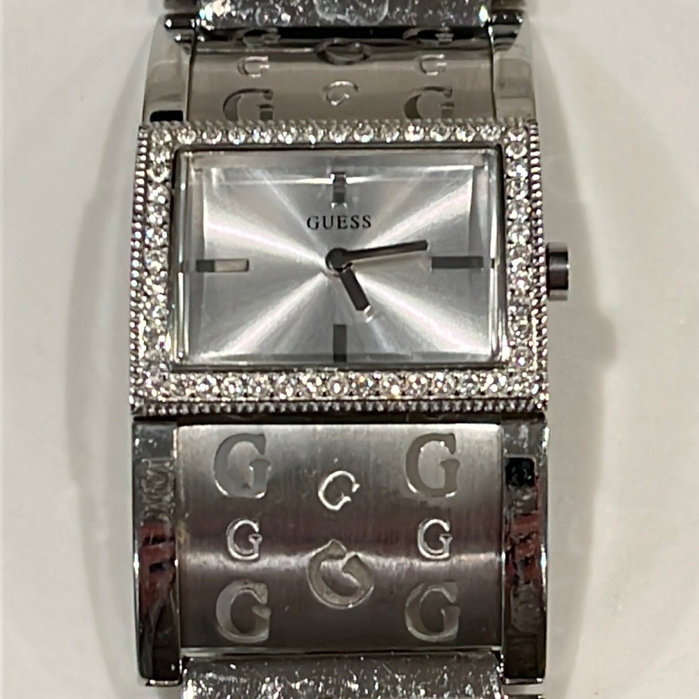 Vintage Silvertone Guess watch with Crystal detailing. Needs battery replaced.